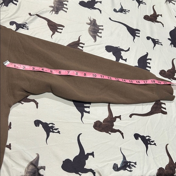 Essentials “E” Sweatshirt - Picture 6 of 6